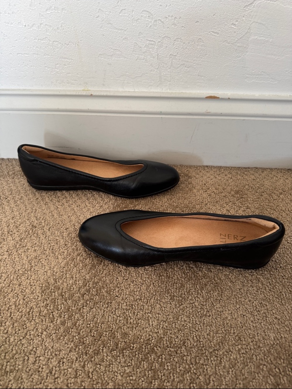Naturalizer Leather Flats - Size: 7.5M - Picture 6 of 8